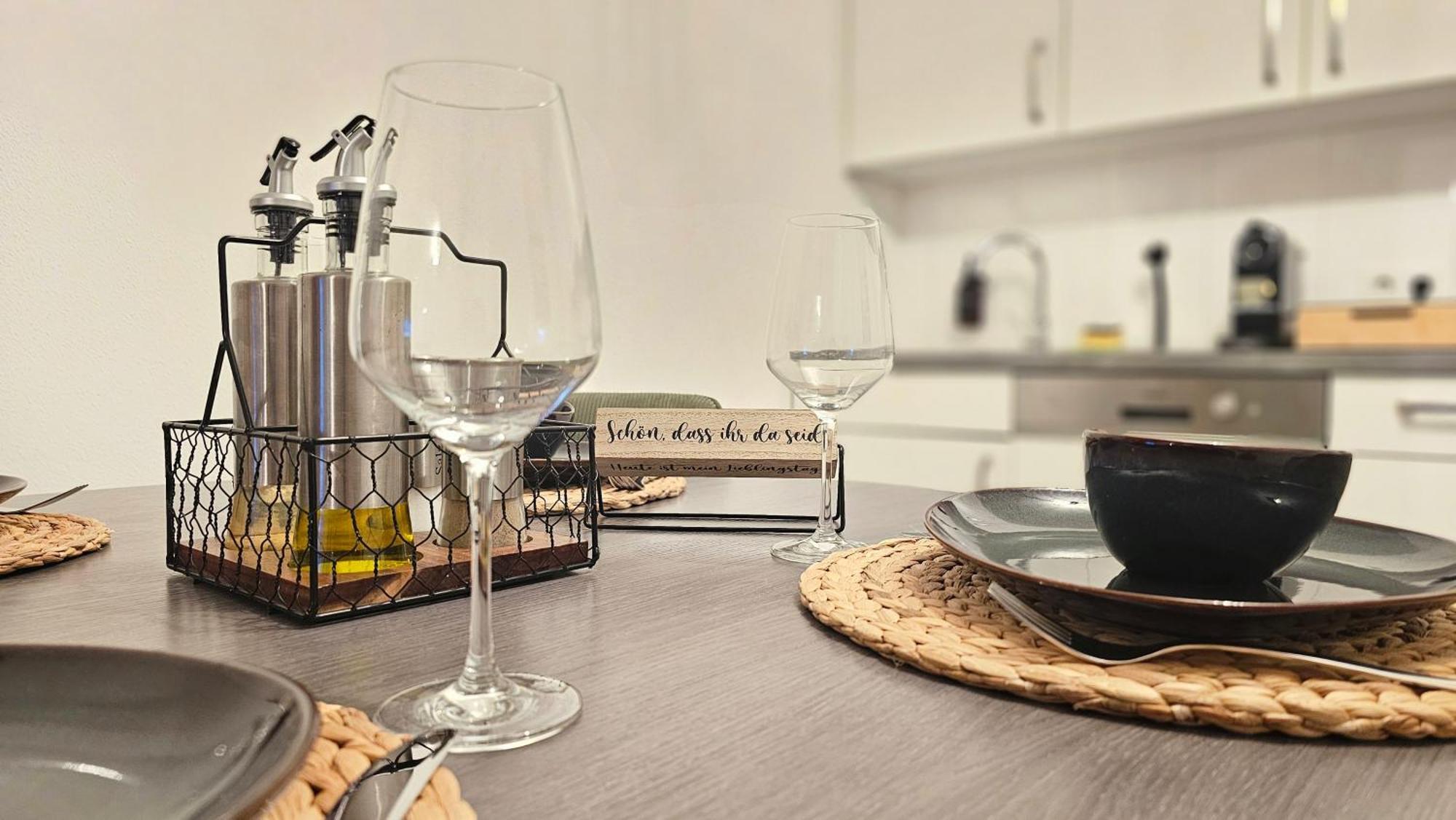 Design-Apartment II Boxspring I Nespresso I Balkon I Basel 10 Km I Tiefgarage Eimeldingen Buitenkant foto